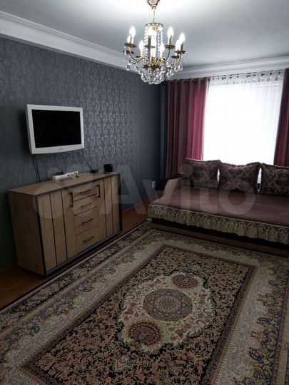 2-к. квартира, 54 м², 2/9 эт.