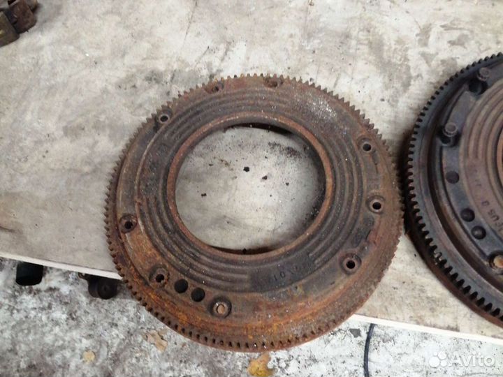 Гольф 2, 3 маховик