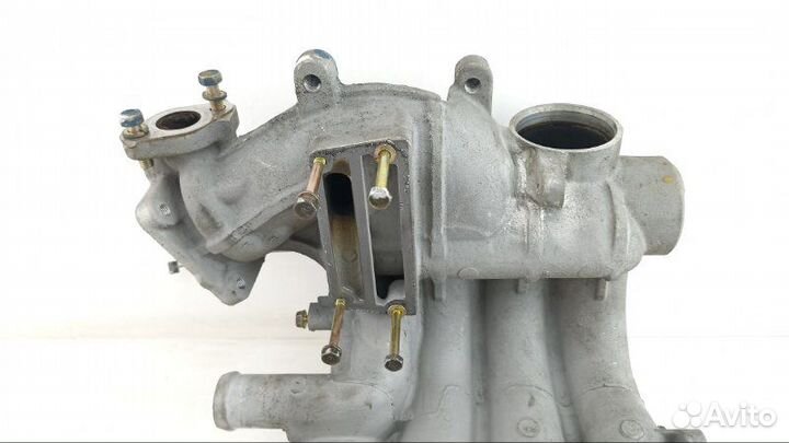 Коллектор впускной Mitsubishi Dingo CQ2A 4G15 2000