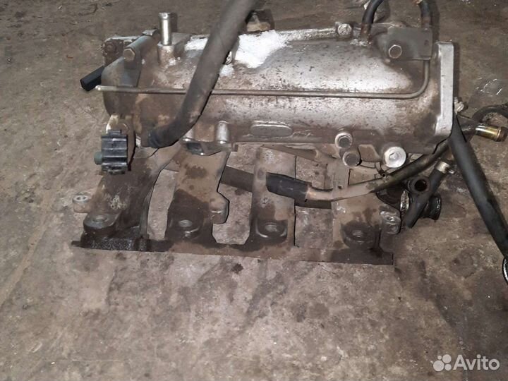 Впускной коллектор nissan primera p11