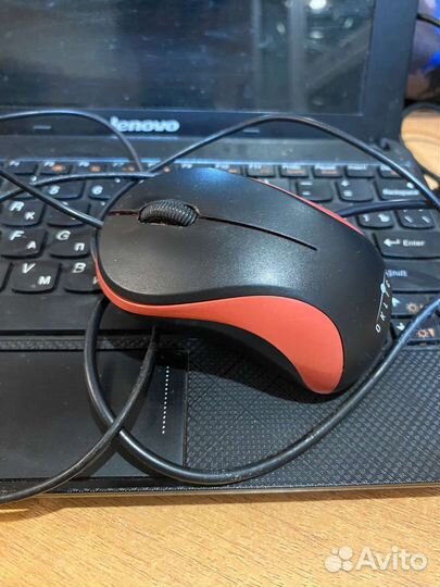 Нетбук Lenovo S100