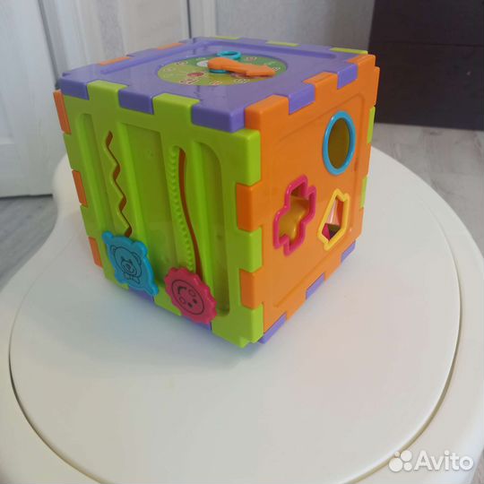 Развивающий кубик