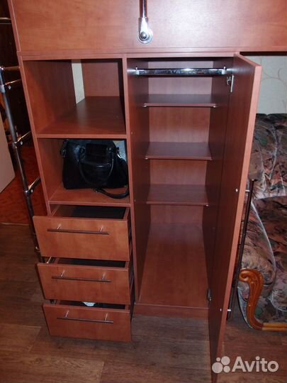 Кровать-чердак для мальчика 7-15 лет