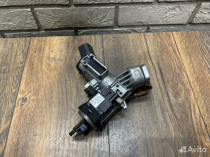 Mazda 6 (GH) 2007-2013 Замок зажигания С ключом