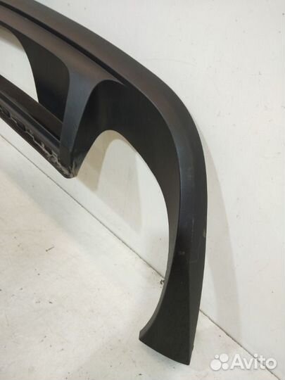 Спойлер бампера задний Volkswagen Touareg 2