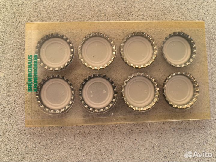 Коллекция пивных крышек