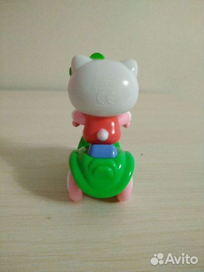 Мотоцикл hello kitty с фигуркой