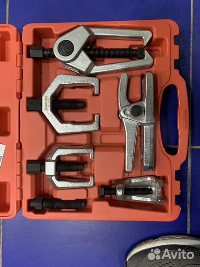 Набор сьемников шаровых и наконечников