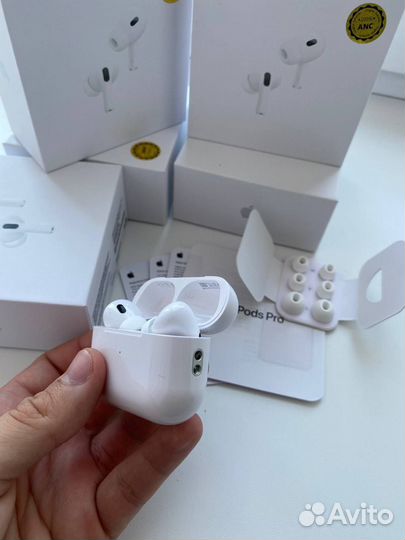 Airpods pro 2 обновленная версия новые