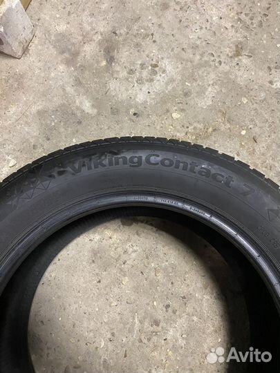 Continental ContiVikingContact 7 225/55 R17