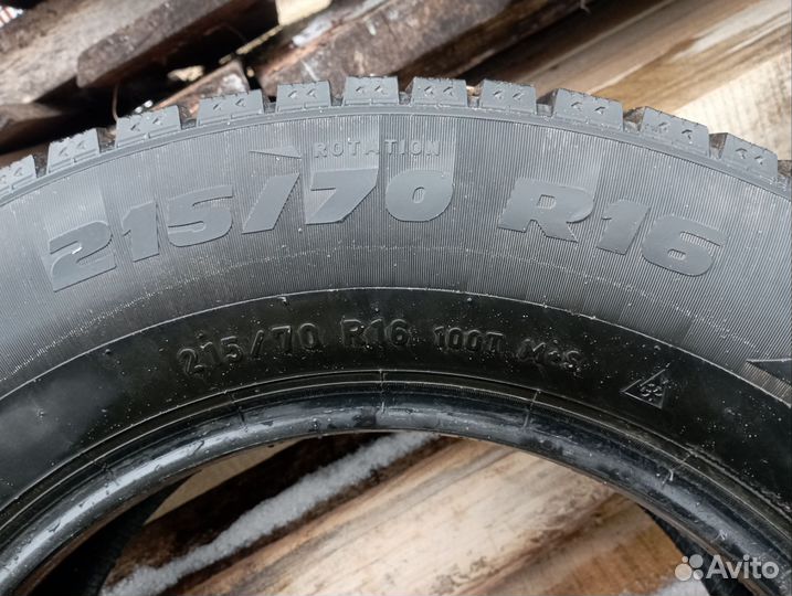 Formula Ice 21.5/70 R16 27L