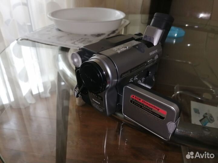 Видеокамера sony handycam DCR TRV 270e