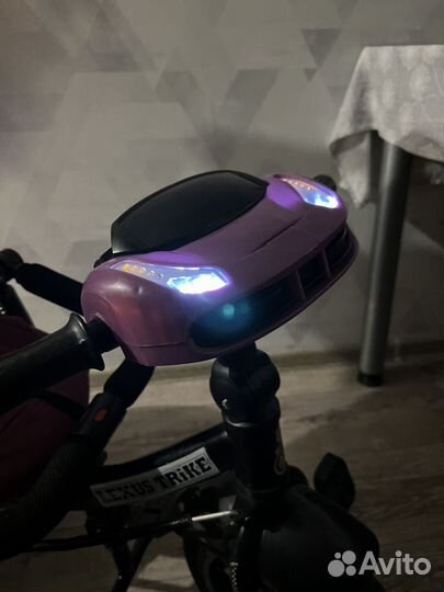 Трехколесный велосипед с родительской ручкой