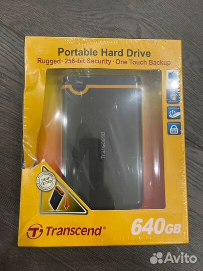 Портативный жесткий диск Transcend 640Gb