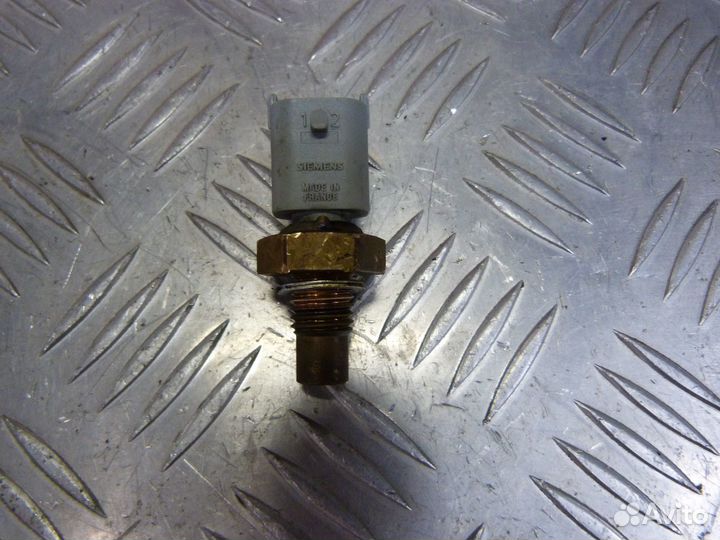 Датчик температуры жидкости Opel Vectra Omega B