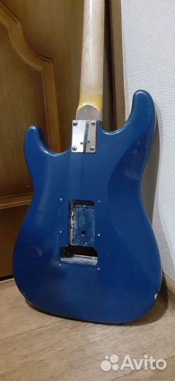 Гитара Fender Stratocaster (без фурнитуры)
