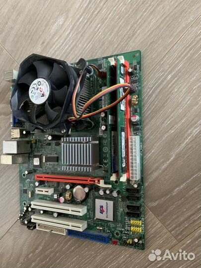 Материнская плата комплект 775