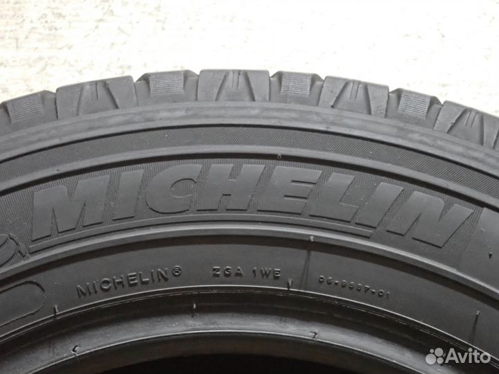 Michelin Latitude Cross 235/60 R16 104H