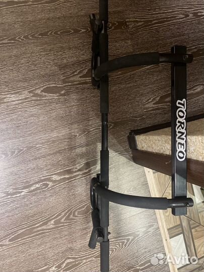 Турник в дверной проем torneo