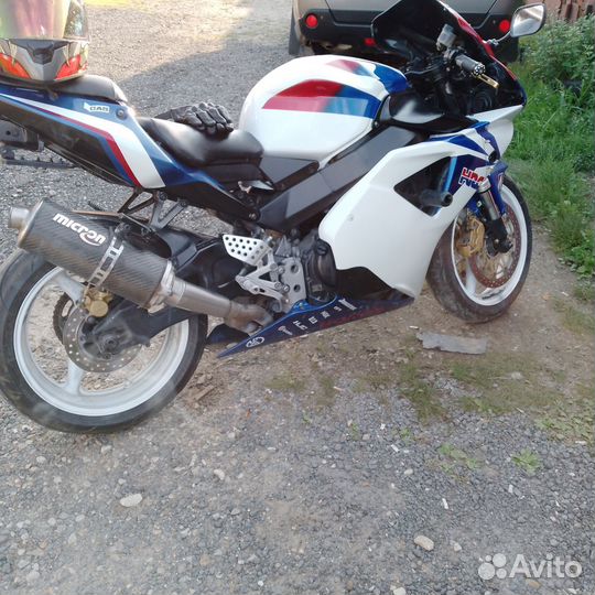 Honda cbr 954 rr