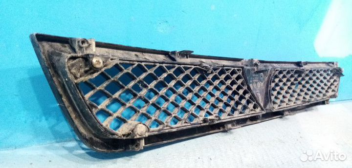 Решетка радиатора Mitsubishi Lancer 10