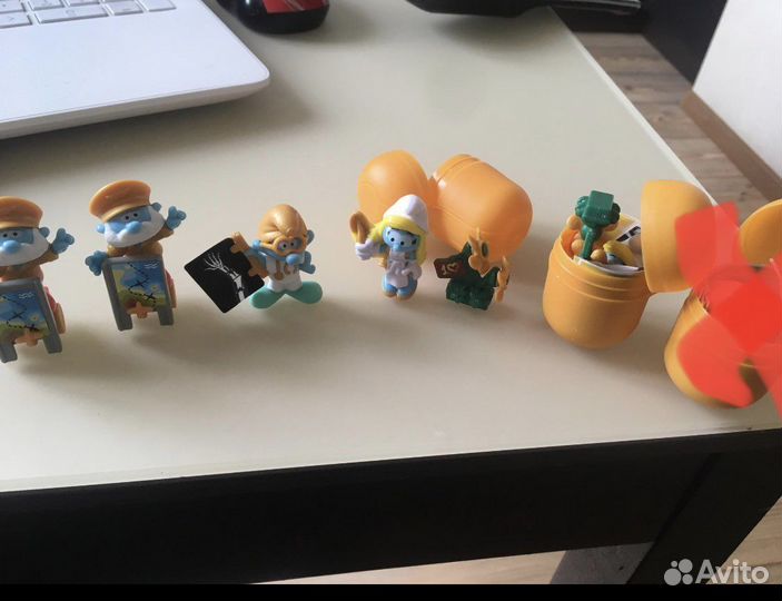 Киндер сюрприз смурфики