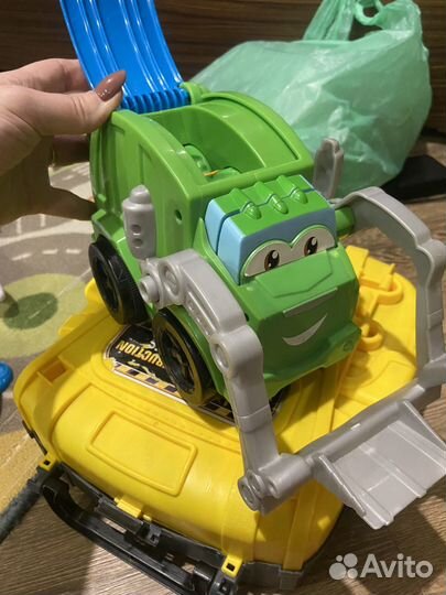 Play-Dohв мусоровоз