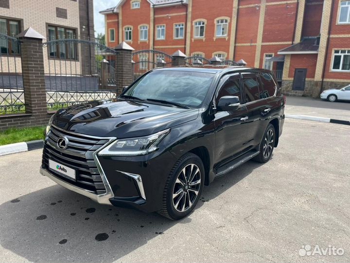 Lexus LX, 2016