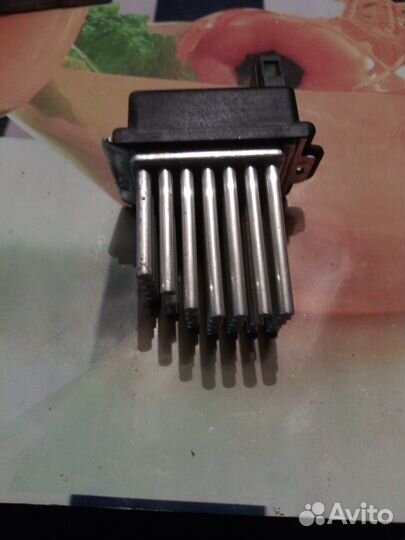 Блок управления оборотами вентилятора Audi A6(C5)