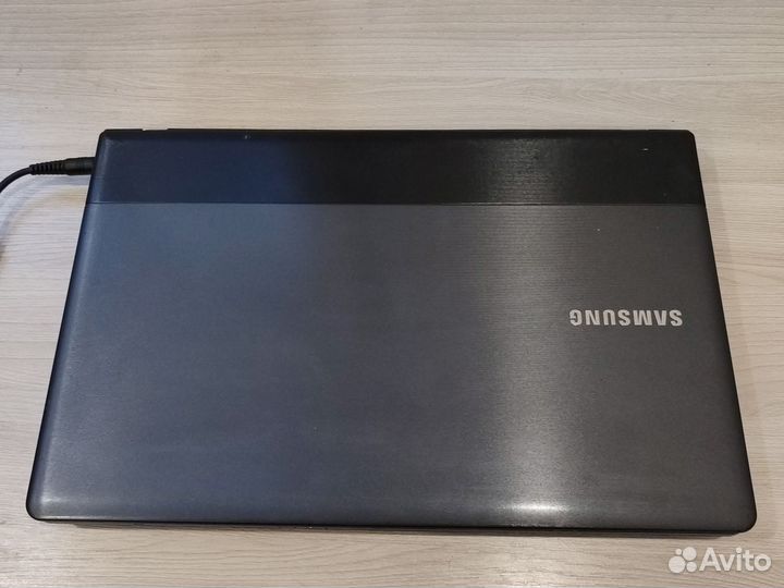 Samsung NP300E на i3-3110M