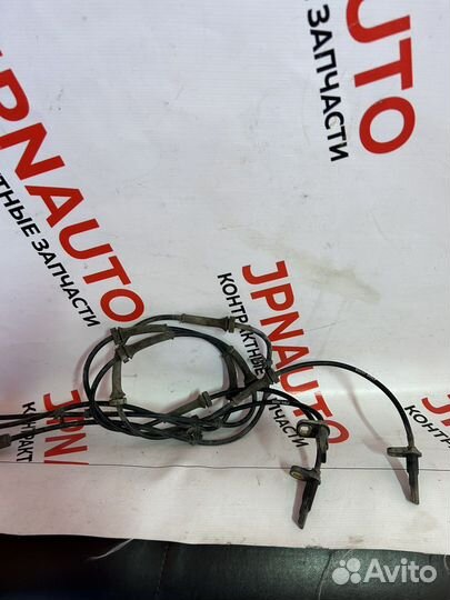 Датчик ABS задний Nissan Teana J32