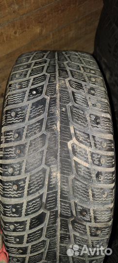 Michelin X-Ice North 215/65 R16 98T