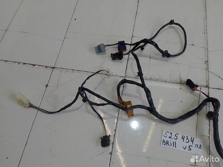 Электропроводка двери передней левой