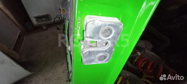 Замок двери передней правой DAF XF 105 2007