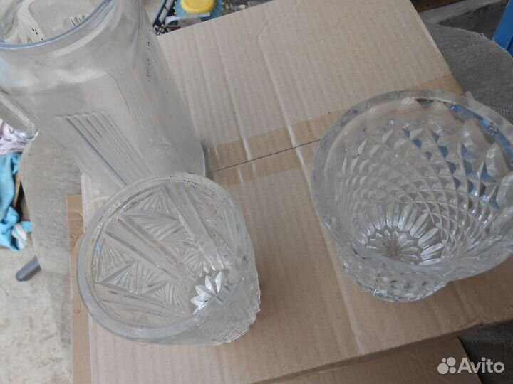 Вазы и кувшин