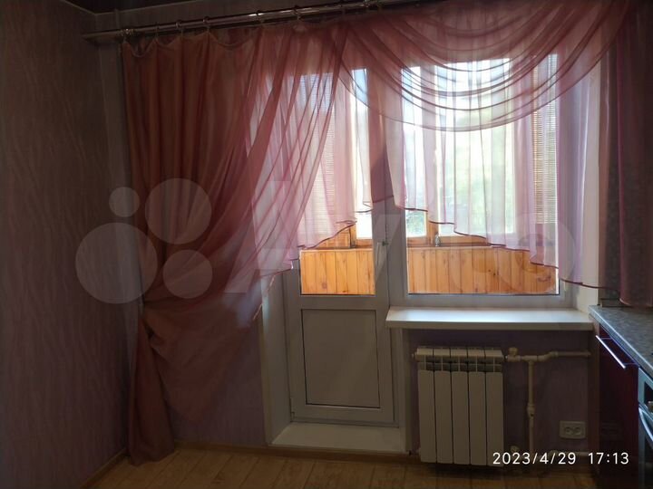 2-к. квартира, 54 м², 3/5 эт.