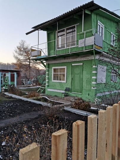 Дача 42,8 м² на участке 5,02 га