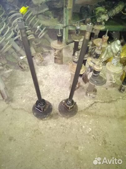 На ваз 2121-213 Шеви (нива) полуось