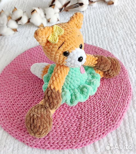 Лисичка плюшевая