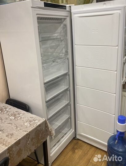 Морозильная камера Indesit DFZ 5175