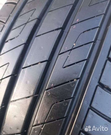 Kumho Solus HS63 225/55 R18