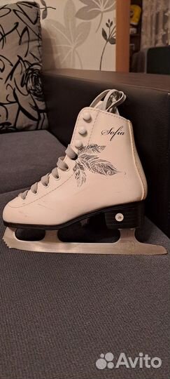 Коньки фигурные детские