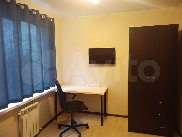 3-к. квартира, 80 м², 3/3 эт.
