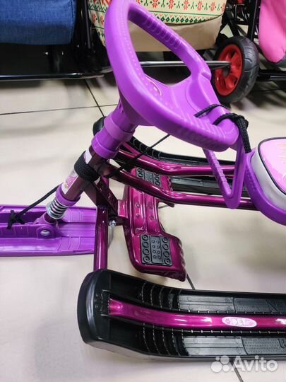 Детский снегокат новый