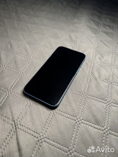 iPhone 13, 256 ГБ