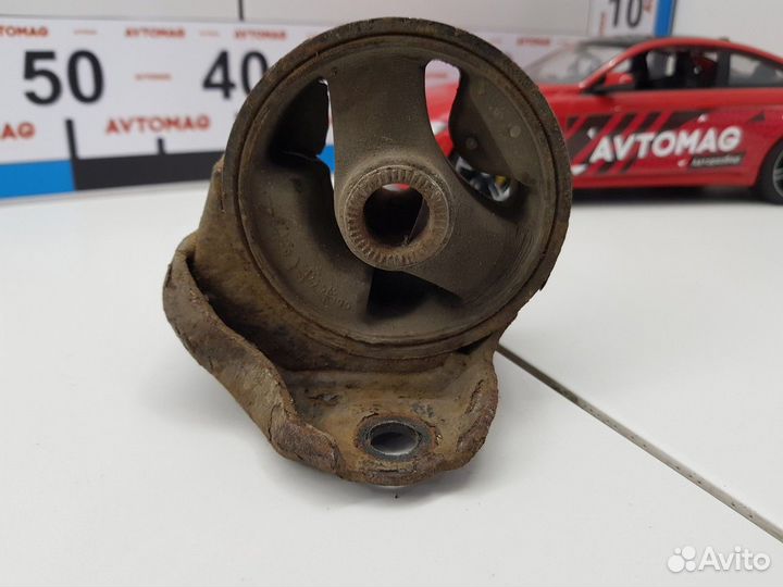 Опора двигателя передняя (Hyundai i30)