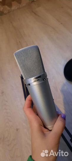 Студийный конденсаторный микрофон
