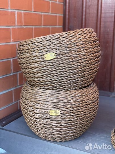 Кашпо уличное для цветов