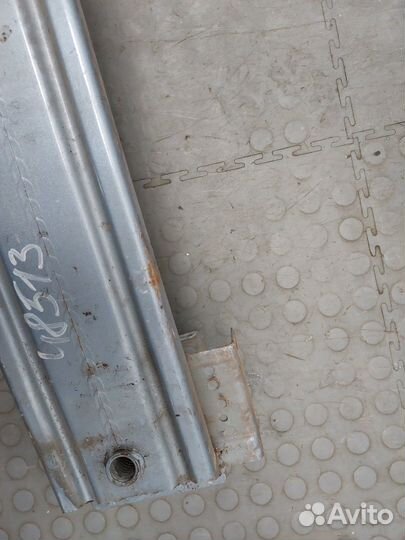 Усилитель бампера передний Ford Focus 3, 2011