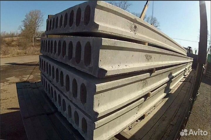 Плиты Многопустотные близко